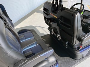 Blue Evolution D5 Lithium Golf Cart Forward Facing 08
